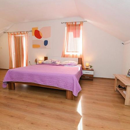 Holiday Home Donji Lepuri Lisicici Dış mekan fotoğraf