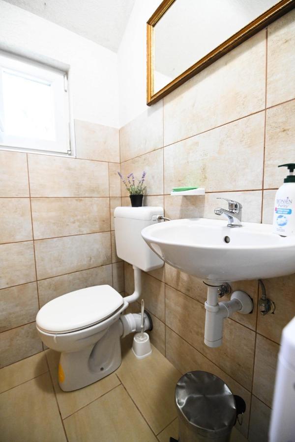 Holiday Home Donji Lepuri Lisicici Dış mekan fotoğraf