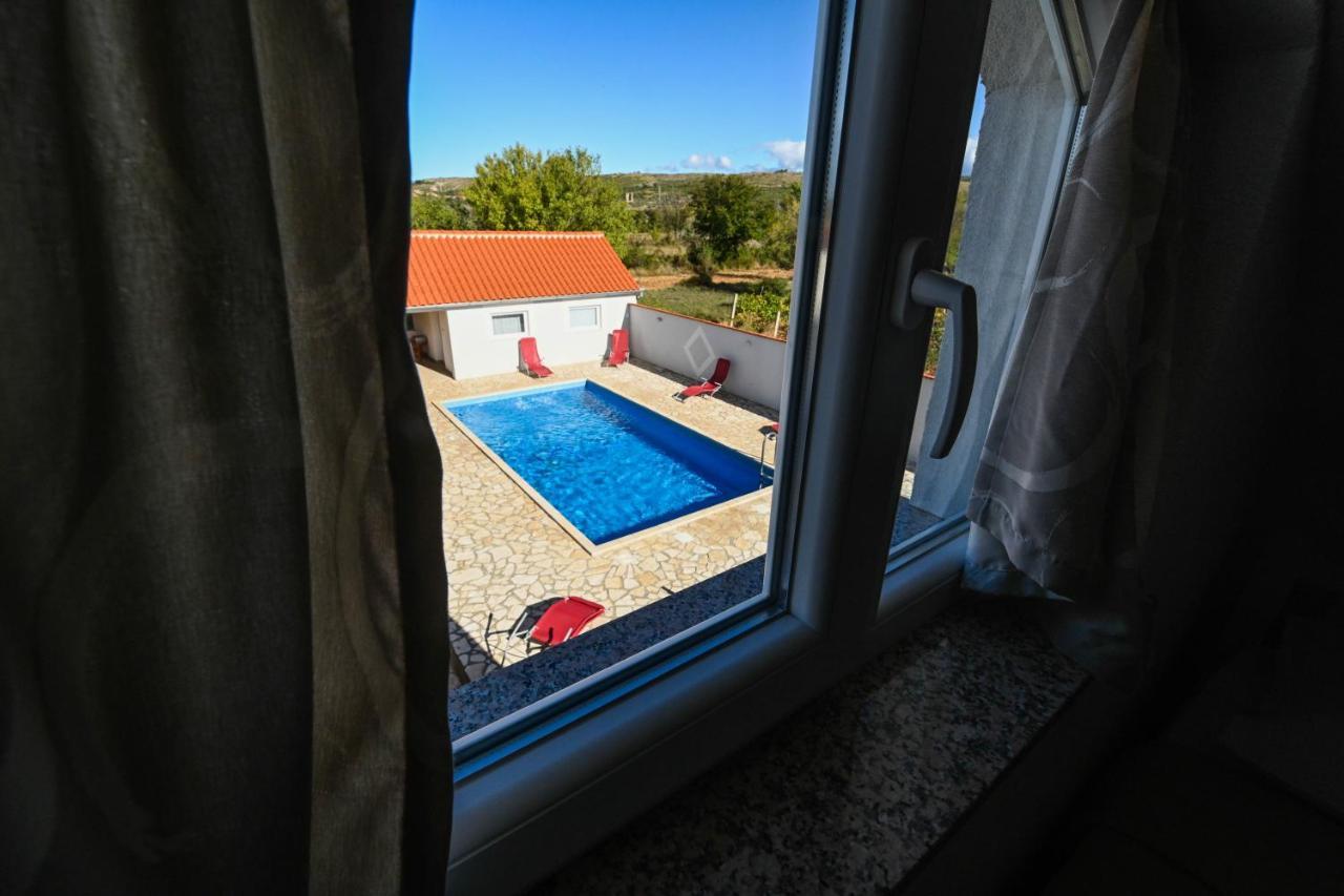 Holiday Home Donji Lepuri Lisicici Dış mekan fotoğraf