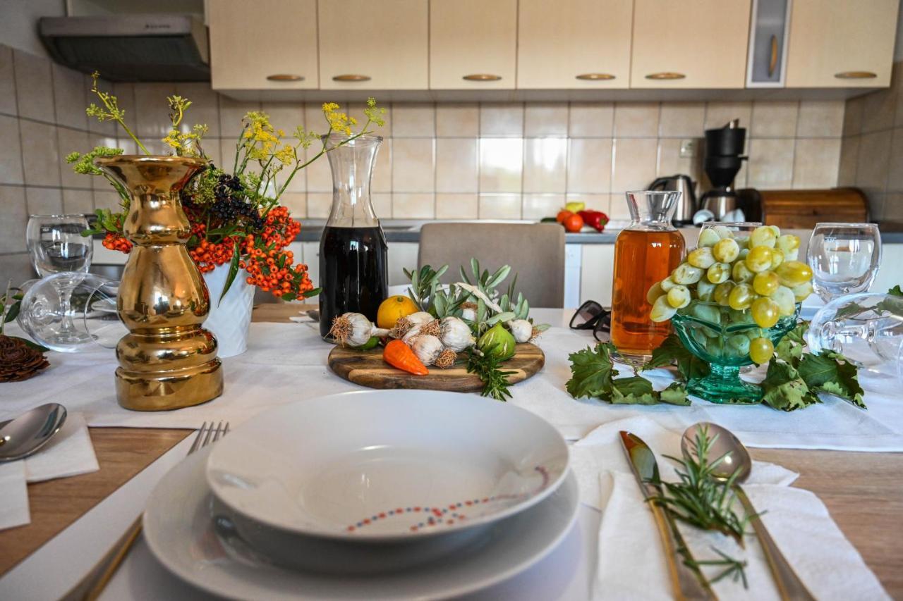 Holiday Home Donji Lepuri Lisicici Dış mekan fotoğraf