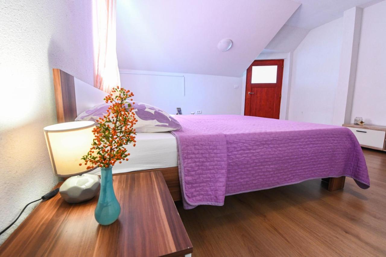 Holiday Home Donji Lepuri Lisicici Dış mekan fotoğraf