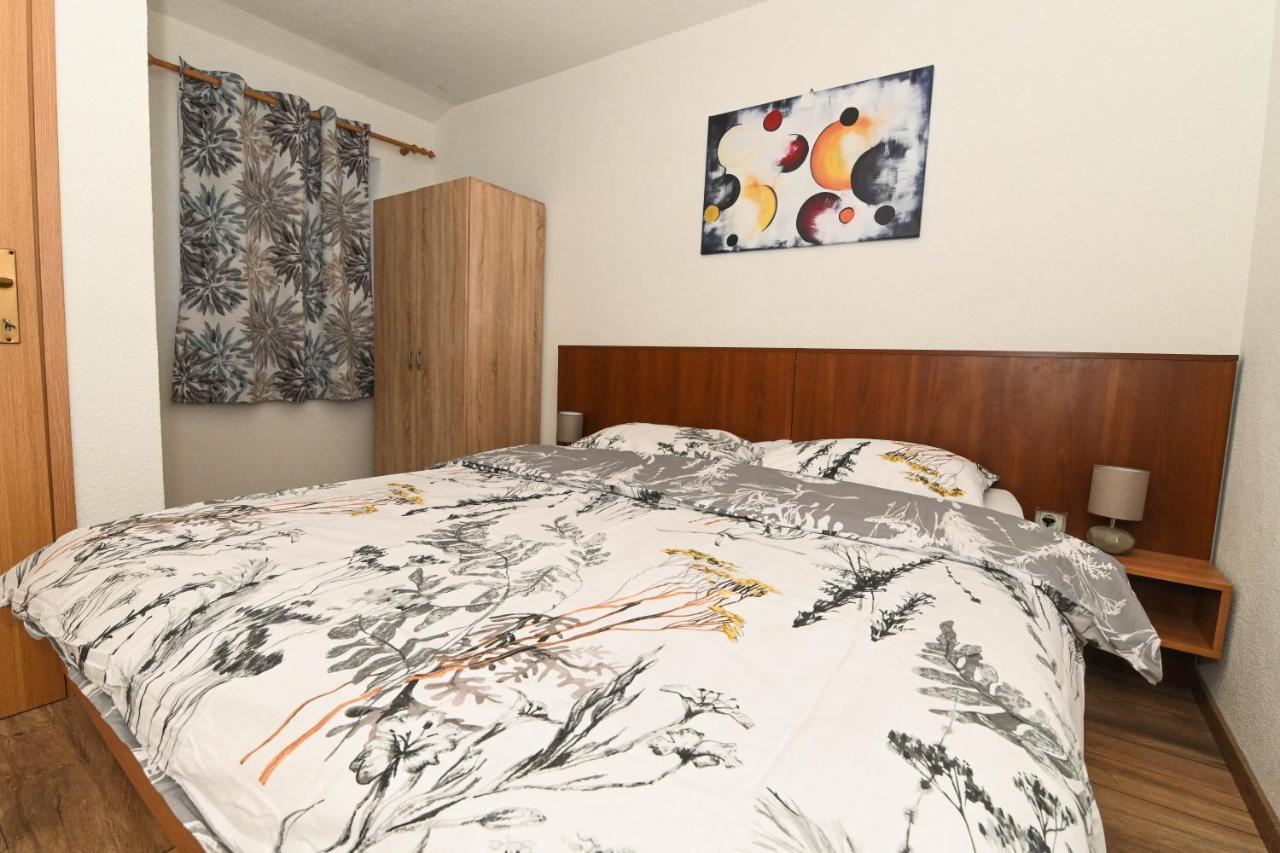 Holiday Home Donji Lepuri Lisicici Dış mekan fotoğraf